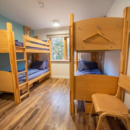 Glen Nevis Youth Hostel Φορτ Γουίλιαμ Εξωτερικό φωτογραφία A bunk room at the hostel