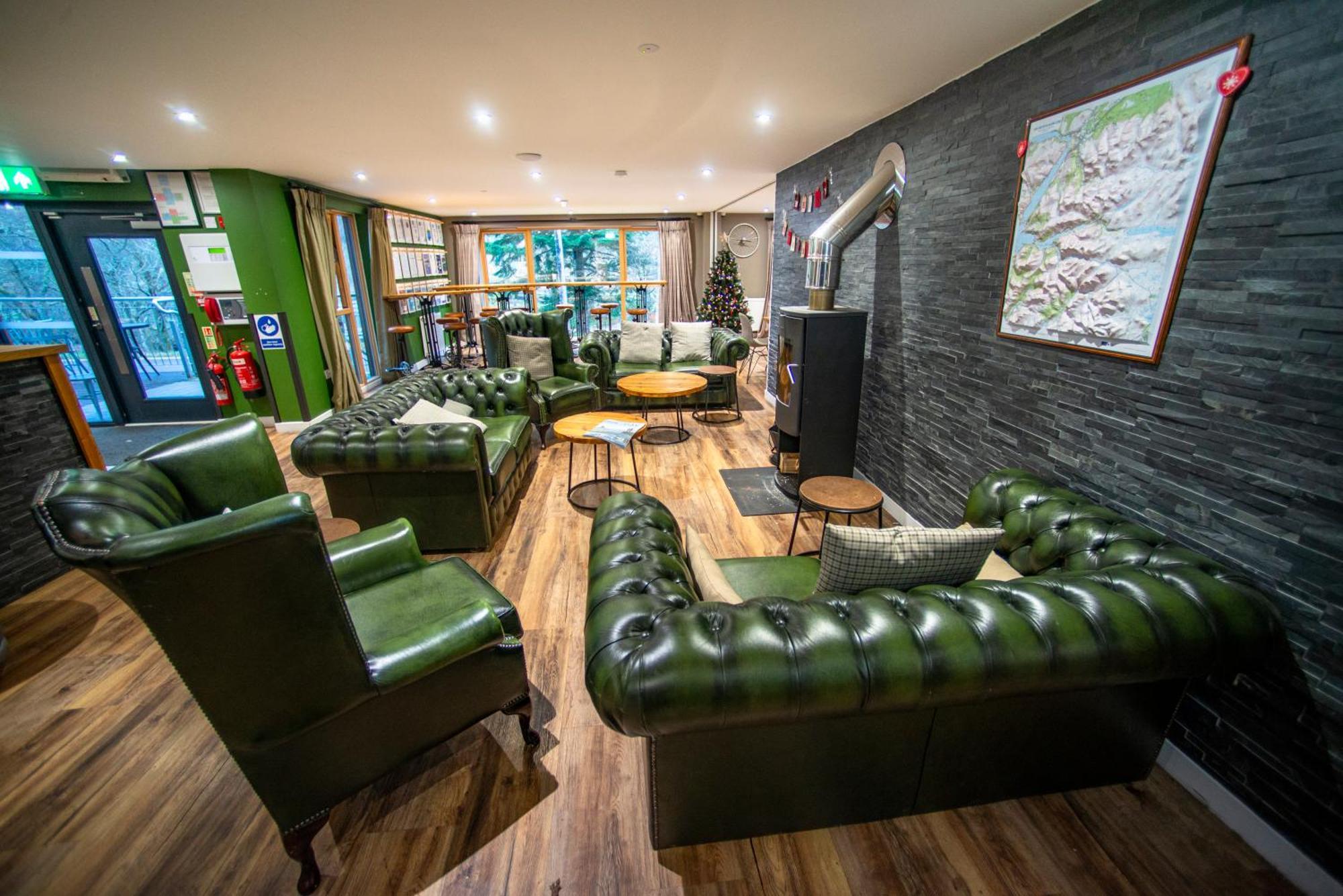 Glen Nevis Youth Hostel Φορτ Γουίλιαμ Εξωτερικό φωτογραφία The Green Room at the National Railway Museum