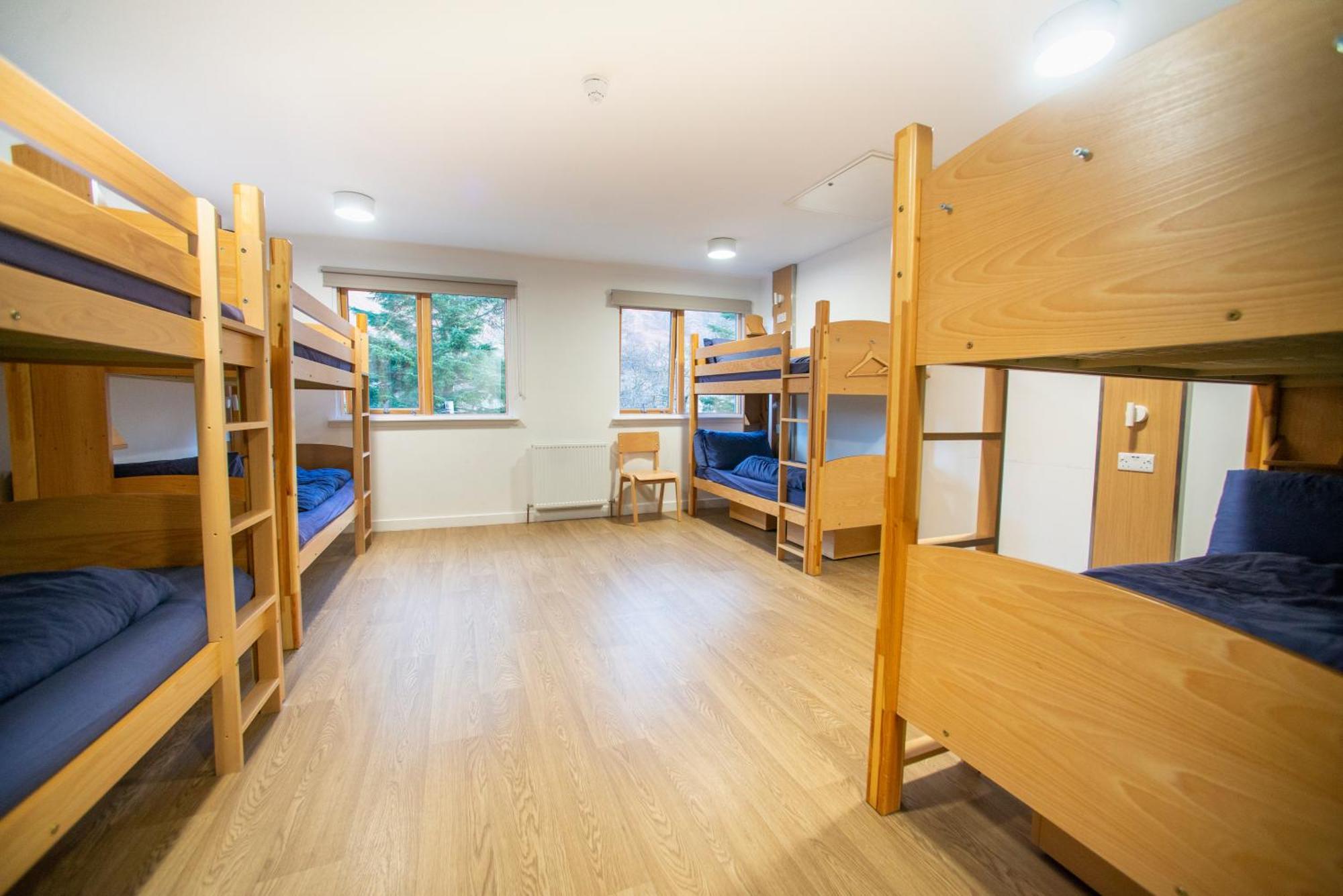 Glen Nevis Youth Hostel Φορτ Γουίλιαμ Εξωτερικό φωτογραφία A typical bunk room at a hostel