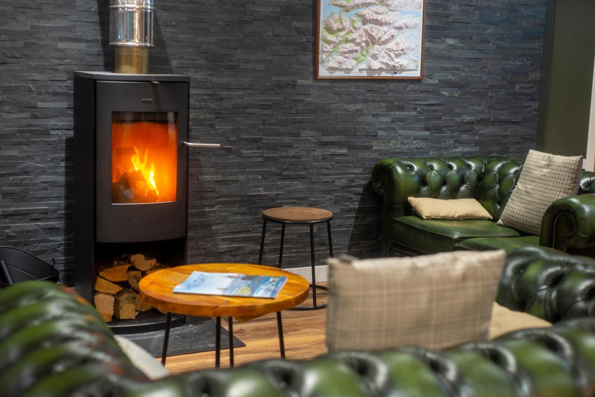 Glen Nevis Youth Hostel Φορτ Γουίλιαμ Εξωτερικό φωτογραφία The interior of the hotel